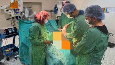 Bayburt Devlet Hastanesinde yapılan çift taraflı total diz protezi operasyonuyla