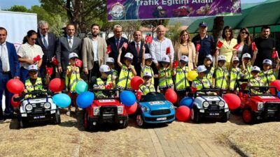 Aydın’ın Çine ilçesinde anaokulu öğrencilerinin trafik kurallarını uygulamalı öğrenebilmesi için