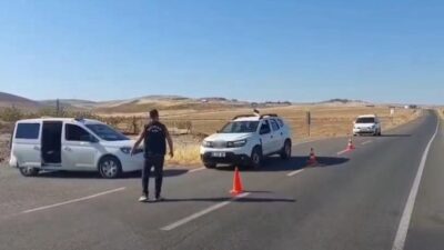 Batman’da durdurulan otomobilde yapılan aramalarda cips kolisi, çuval ve poşetlerden