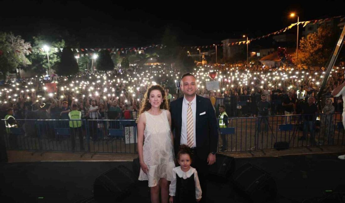 Denizli’de Çivril Belediyesi tarafından düzenlenen 27. Uluslararası Elma Tarım ve