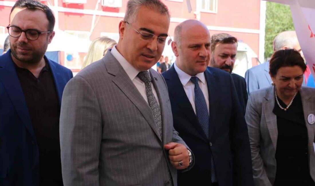 Çocuklar sağlık konusunda bilinçlendirildi Diyarbakır’da Halk Sağlığı Haftası kapsamında ’Sağlıklı çocuk, sağlıklı gelecek’ programı