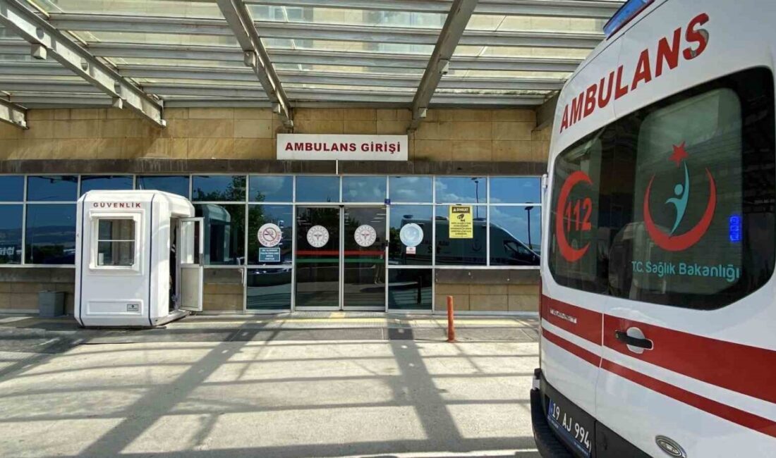 Çorum’da çocukların da olduğu iki grup arasında bıçaklı kavga: 1’i ağır 2 yaralı Çorum’da aralarında kız çocuklarının da olduğu iki grup arasında çıkan