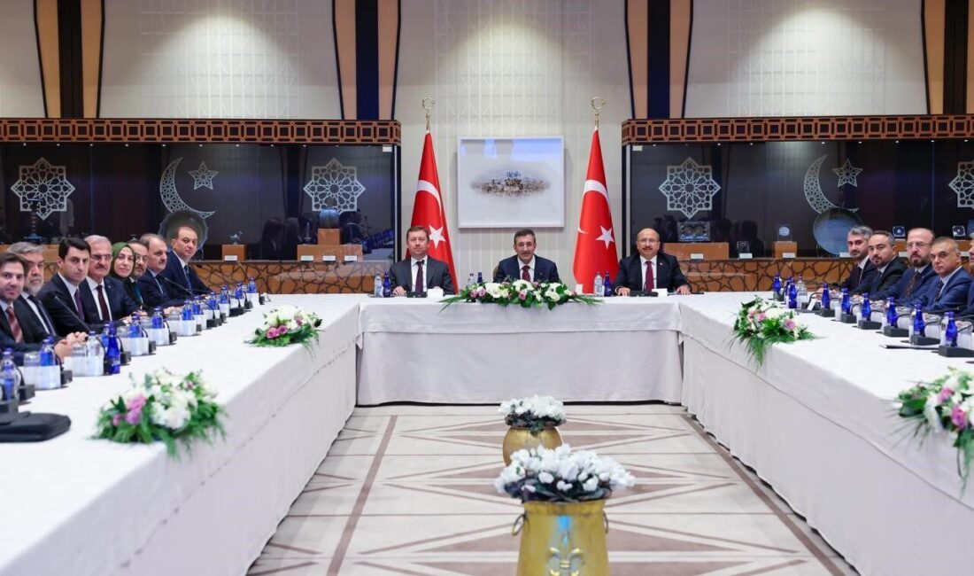 Cumhurbaşkanlığı Külliyesi’nde ‘Kamuda Etkin Yönetim ve Denetim’ konulu koordinasyon toplantısı