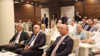 Sivas Ticaret ve Sanayi Odası (STSO) ev sahipliğinde düzenlenen “Cumhuriyeti