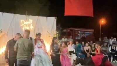 Muğla’nın Yatağan ilçesi Bozarmut Mahallesi’nde gerçekleşen düğünde sıra dışı bir