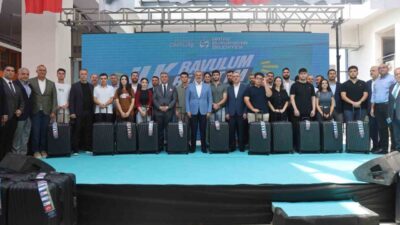 Hatay Büyükşehir Belediyesi, kentte yaşayan ve il dışında üniversite kazanan