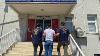 Diyarbakır’da jandarma ekiplerince düzenlenen operasyonlarda haklarında kesinleşmiş hapsi cezası bulunan