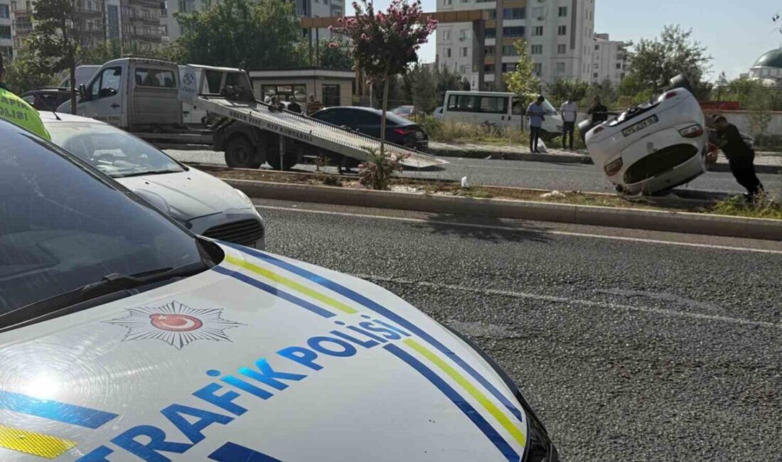 Diyarbakır’da iki otomobil çarpıştı: 1 yaralı Diyarbakır’da iki otomobilin çarpışması sonucu meydana gelen trafik kazasında 1