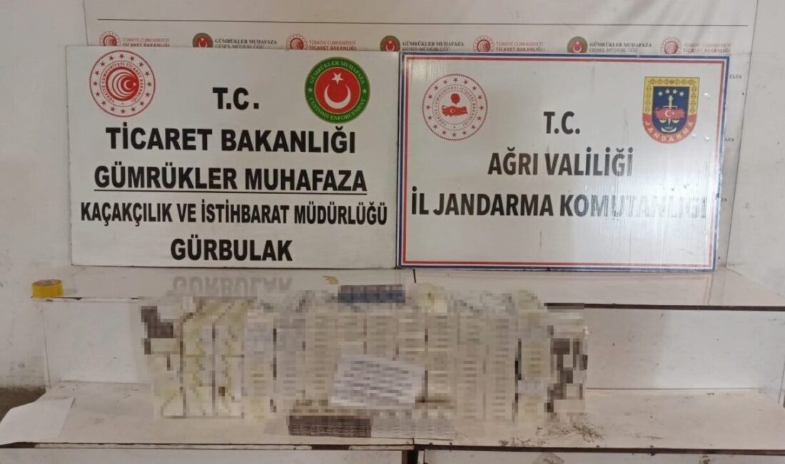 Doğubayazıt’ta tırda 4 bin 450 paket kaçak sigara ele geçirildi Ağrı’nın Doğubayazıt ilçesinde, Gürbulak Sınır Kapısı’nda bir tırın dorsesinde 4