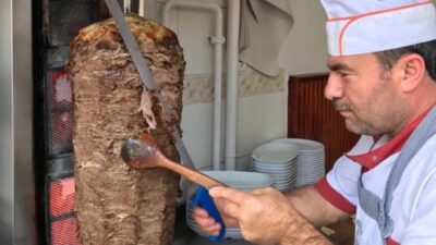 Samsun’un Vezirköprü ilçesinde 55 yaşındaki döner ustası, evinde asılı halde