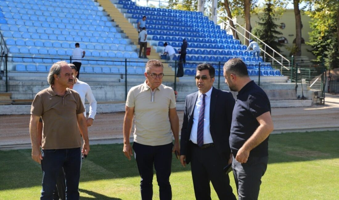 Dumlupınar Stadyumu maçlara hazır Kütahya Dumlupınar Stadyumu’nda yürütülen çalışmalar tamamlanma aşamasına geldi. Ancak ilk