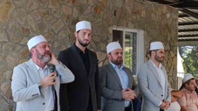 Manisa’nın Kırkağaç ilçesinde 29 yıldır aralıksız süren Alifakı hayrı, bu