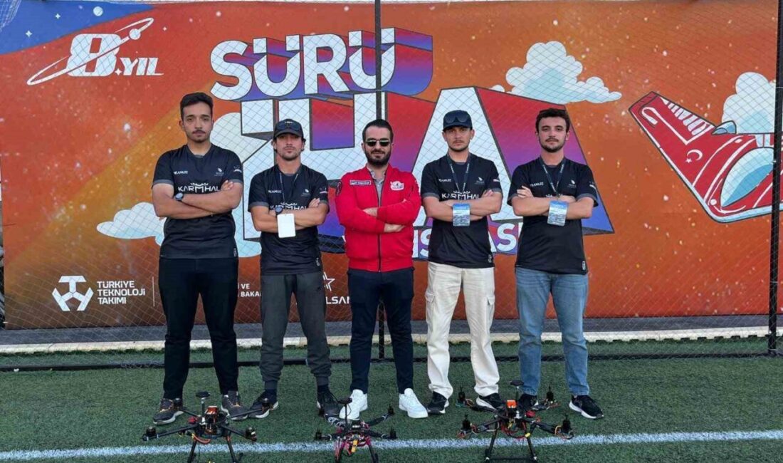 Düzce Üniversitesi Mekatronik Teknolojileri Topluluğu (MEKATEK) öğrencileri, yüksek mühendislik ve