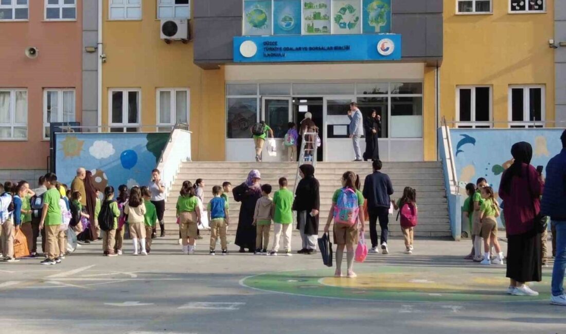 Düzce’de 76 bin 838 öğrenci için ders zili çaldı 2026 eğitim-öğretim yıl için ders zili çaldı. Düzce’de bu yıl