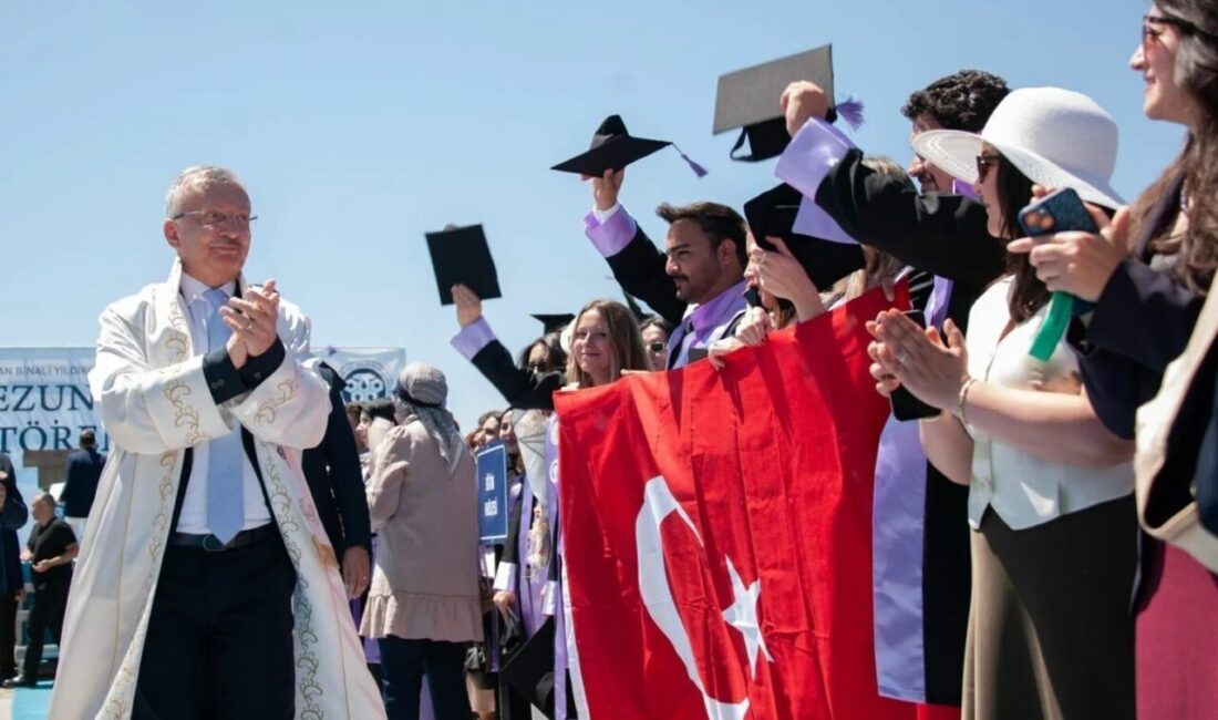 EBYÜ, akademik yayın performansıyla Türkiye’de ilk 4’e girdi Erzincan Binali Yıldırım Üniversitesi (EBYÜ), 2024 yılında Web of Science