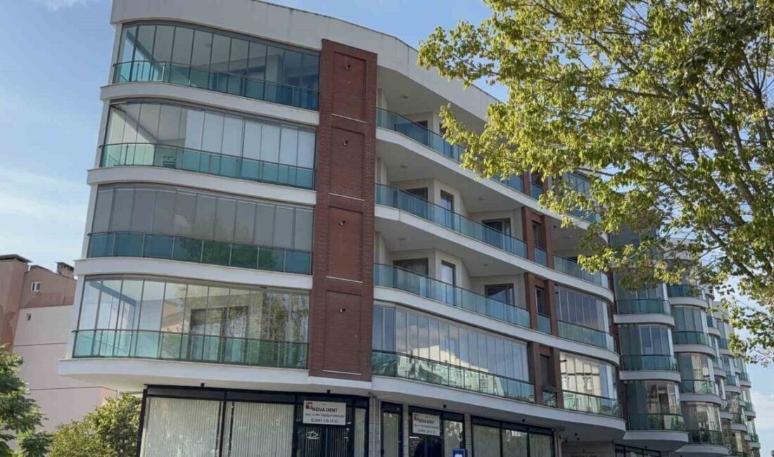 Edirne Belediye Başkanı’nın ikamet ettiği sitedeki kaçak artezyene ceza Edirne’de Belediye Başkanı Filiz Gencan’ın da ikamet ettiği sitede açılan