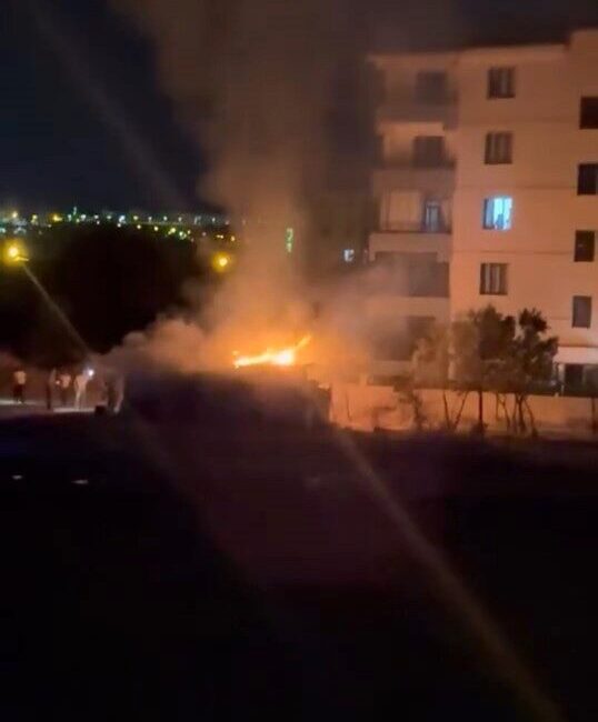 Elazığ’da kümes yangını Elazığ’da bir kümeste çıkan yangın, itfaiye ekipleri tarafından söndürülürken, bazı