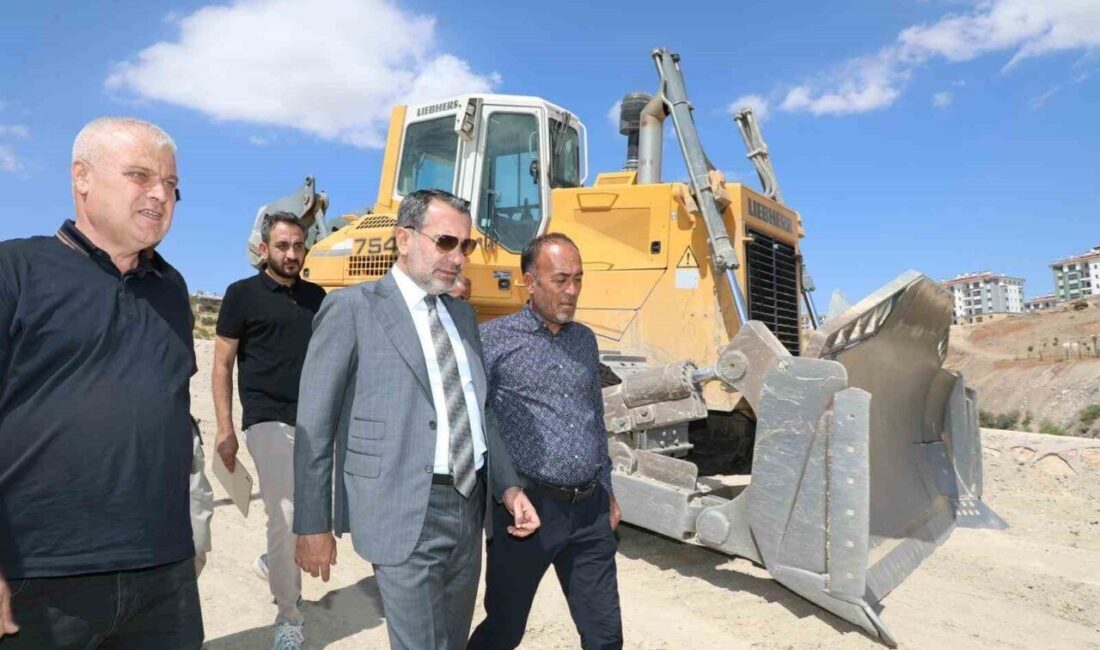 Elazığ Belediye Başkanı Şahin Şerifoğulları, şehrin ulaşım altyapısını güçlendirmeye yönelik