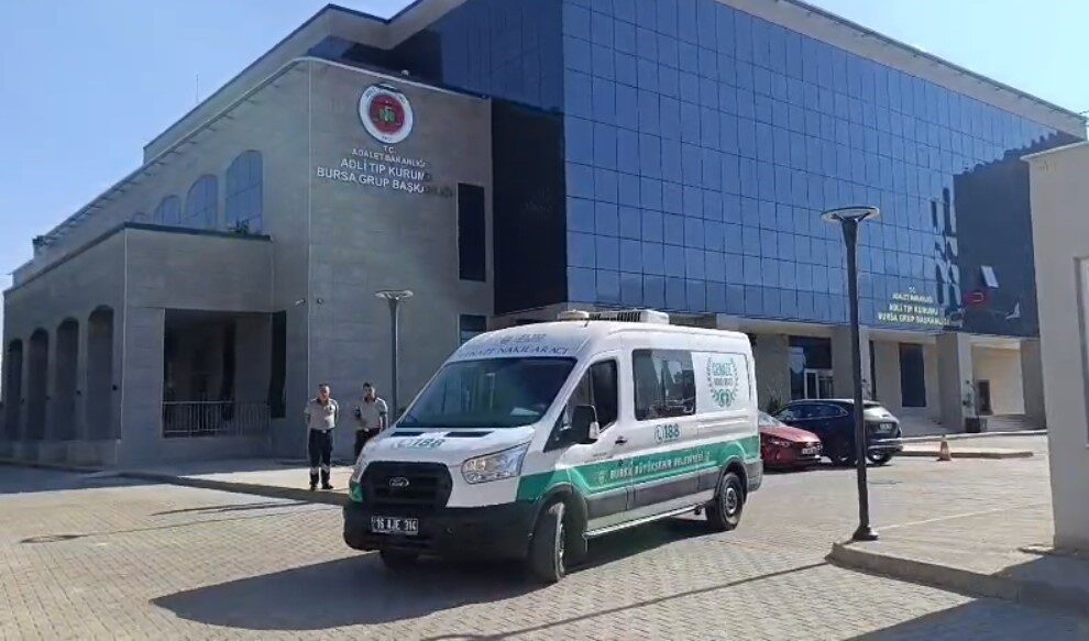 Ellerini ve yüzünü balıklar yemiş… Marmara’da teknesi battıktan sonra kaybolan iş insanı Halit Yukay’ın Sahil