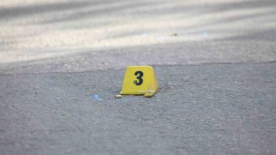 Van’ın Erciş ilçesinde silahlı saldırıya uğrayan 2 kardeşten biri hayatını