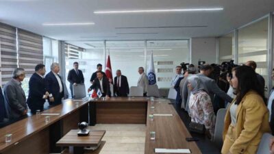 Erciyes Üniversitesi’nde (ERÜ) hayırsever iş birliği ile yenilenen kliniklerin açılışı