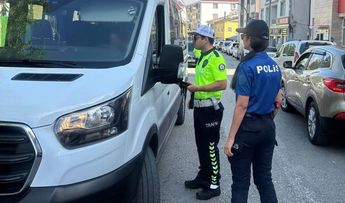 Erzincan’ın tüm ilçelerinde okul servis araçları denetlendi Yeni eğitim öğretim yılının başlamasıyla birlikte Erzincan’ın tüm ilçelerinde “Çocuk