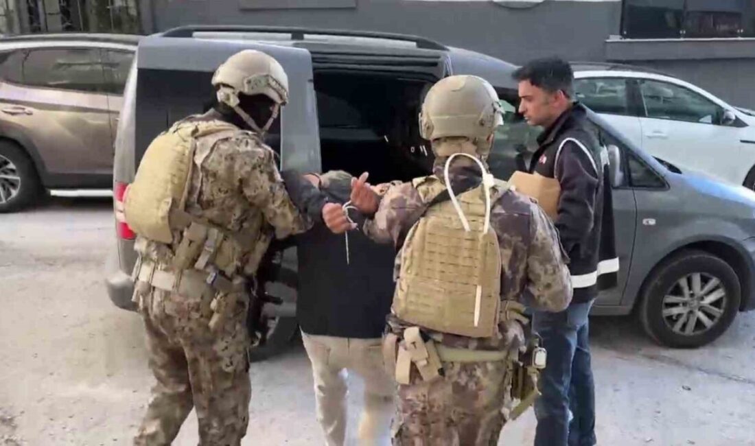 Erzurum’da tefecilere yönelik operasyonda yakalanan 5 şüpheliden 3’ü tutuklandı. Erzurum