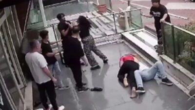 İstanbul Esenyurt’ta iki grup arasında bilinmeyen bir nedenle kavga çıktı.