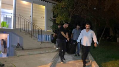 Antalya’da bir kişi, birlikte evine gittiği eski karısını eşarbıyla boğup