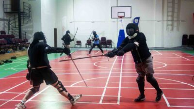 Eskişehir’de yaşayan ve bir maden şirketinde jeoloji mühendis olarak çalışan