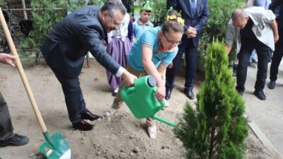 Eskişehir’de 2025-2026 eğitim-öğretim yılı açılış töreninde, Milli Eğitim Bakanlığı’nın “Yeşil