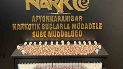 Afyonkarahisar’da polis tarafından gerçekleştirilen uyuşturucu operasyonunda iki kişi tutuklanırken, polis