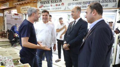 Eyyübiye Belediye Başkanı Mehmet Kuş, belediye meclis üyeleriyle birlikte Şanlıurfa’nın