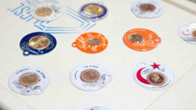 Ons ve gram altın Fed’in faiz indirimi beklentileriyle rekor yükselişine