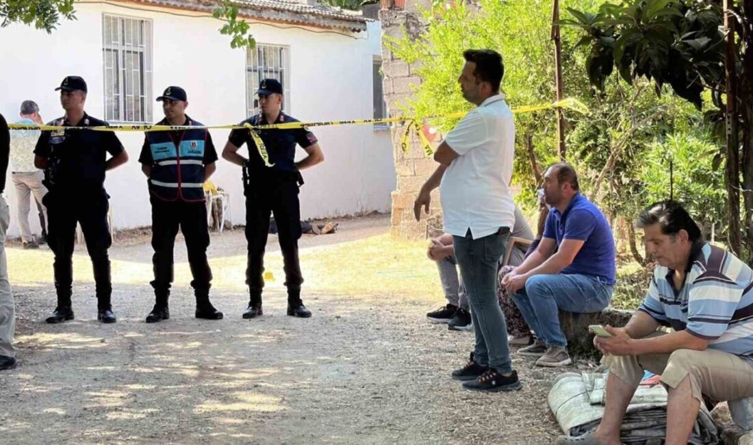 Muğla’nın Fethiye ilçesinde kayınpederi, kayınvalidesi ve olayla alakalı olmayan 1