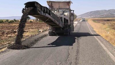 Gaziantep Büyükşehir Belediyesi, Araban ilçesinde bozulan grup yollarının yenileme çalışmalarıyla