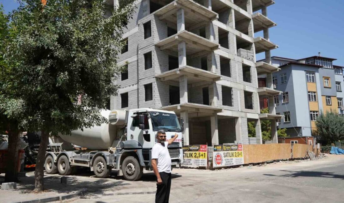 Gaziantep’te yerinde dönüşümle yeni binalar yükseliyor Gaziantep’te, Kahramanmaraş merkezli 6 Şubat depremlerinin ardından başlatılan yerinde dönüşüm