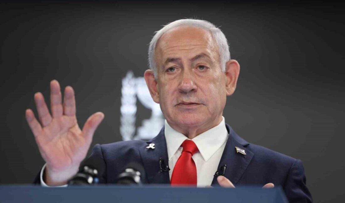 Gazze Şehri’ndeki 100 bin Filistinli, İsrail tarafından zorla yerinden edildi İsrail Başbakanı Binyamin Netanyahu, İsrail ordusunun saldırıları sonucunda Gazze Şehri’nden