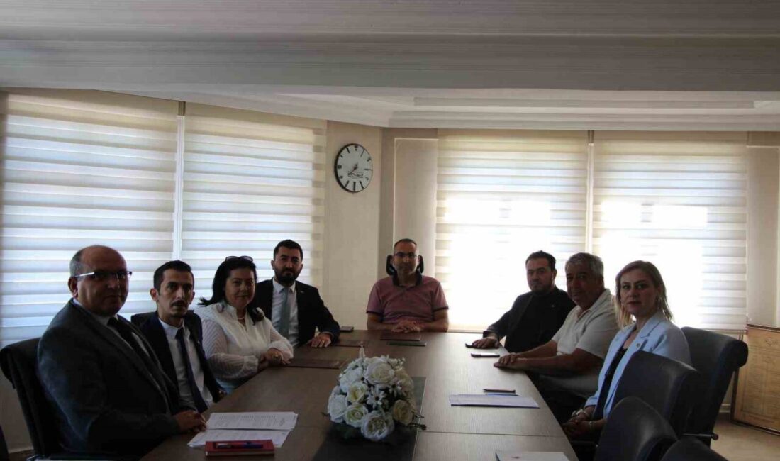 Gediz MYO ve Ticaret ve Sanayi Odası’ndan eğitimde iş birliği protokolü Gediz Meslek Yüksekokulu (MYO) ile Gediz Ticaret ve Sanayi Odası