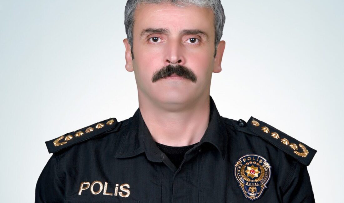 Giresun Emniyet Müdürü Çelebi merkeze çekildi Resmi Gazete’de yayımlanan Cumhurbaşkanlığı Kararnamesi ile Giresun Emniyet Müdürü Tacettin