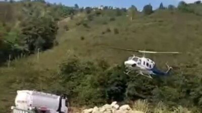 Giresun’da son günlerde sık sık görülen mavi-beyaz renkli bir helikopter,