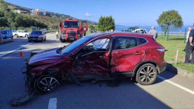 Giresun’un Eynesil ilçesinde sabah kavşakta meydana gelen trafik kazasında 3