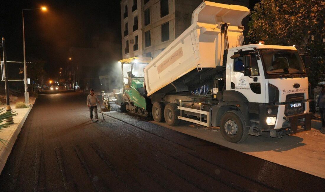 Gölbaşı Caddesi’nde gece mesaisi 6 Şubat depremlerinde alt ve üst yapısı kullanılamaz hale gelen