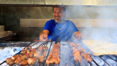 Antalya’da bir vatandaş eşsiz gündoğumu manzarası eşliğinde çıktıkları SUB Board