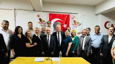 Türkiye’nin yeni siyasi oluşumlarından Güçlü Yol Partisi, ilk kongresini Genel