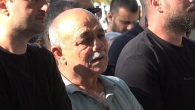 Isparta’da, genç sürücünün lüks aracıyla çarptığı güvenlik görevlisi hayatını kaybetti.