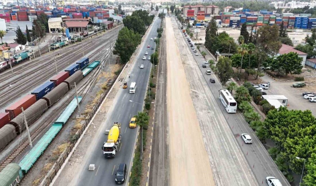 Hatay Büyükşehir Belediyesi, İskenderun’da yıllardır süren trafik sorununa son verdi Hatay Büyükşehir Belediyesi, İskenderun ilçesinde yer alan Prof. Muammer Aksoy