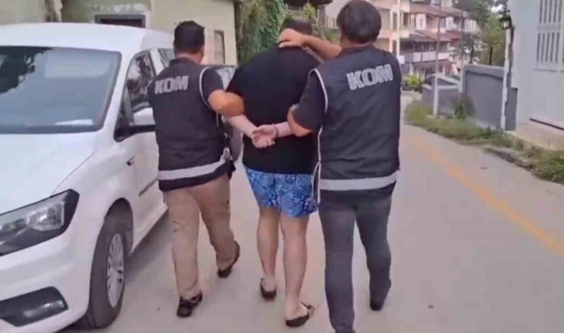 Hatay’da 19 yıl 22 gün hapis cezası ile aranan şahıs tutuklandı Hatay’ın Belen ilçesinde aranan şahıslara yönelik yapılan çalışmada işlediği çeşitli