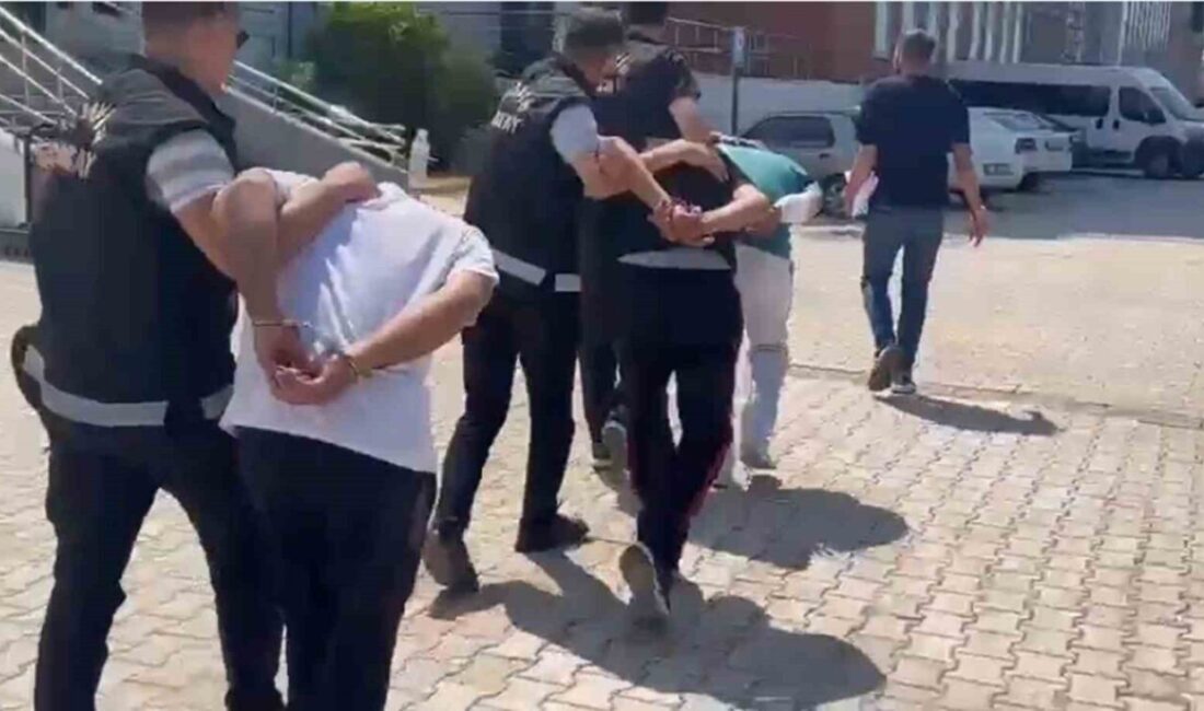 Hatay’da hapis cezası ile aranan 4 kişi yakalandı Hatay’ın Arsuz ve İskenderun ilçesinde işledikleri çeşitli suçlar nedeniyle adli