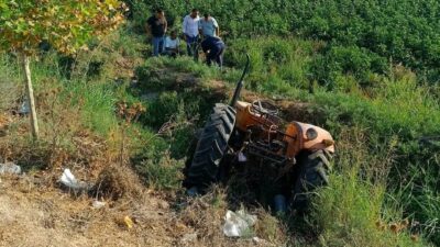 Hatay’da traktörle, otomobilin çarpışmasıyla yaşanan kazada 3 kişi yaralandı. Kaza,